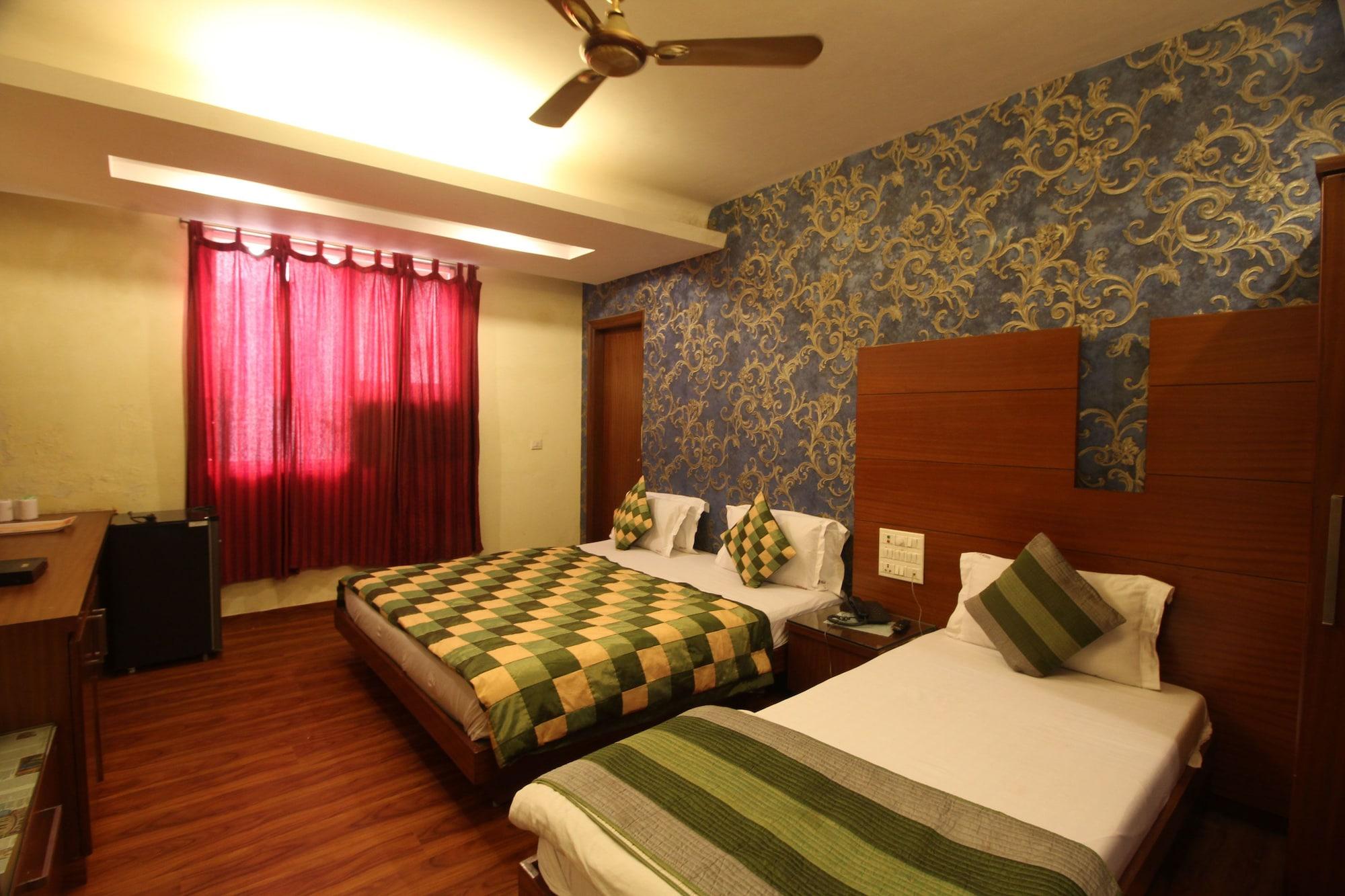 Hotel Vanson Villa - Near Connaught Place New Delhi Bagian luar foto