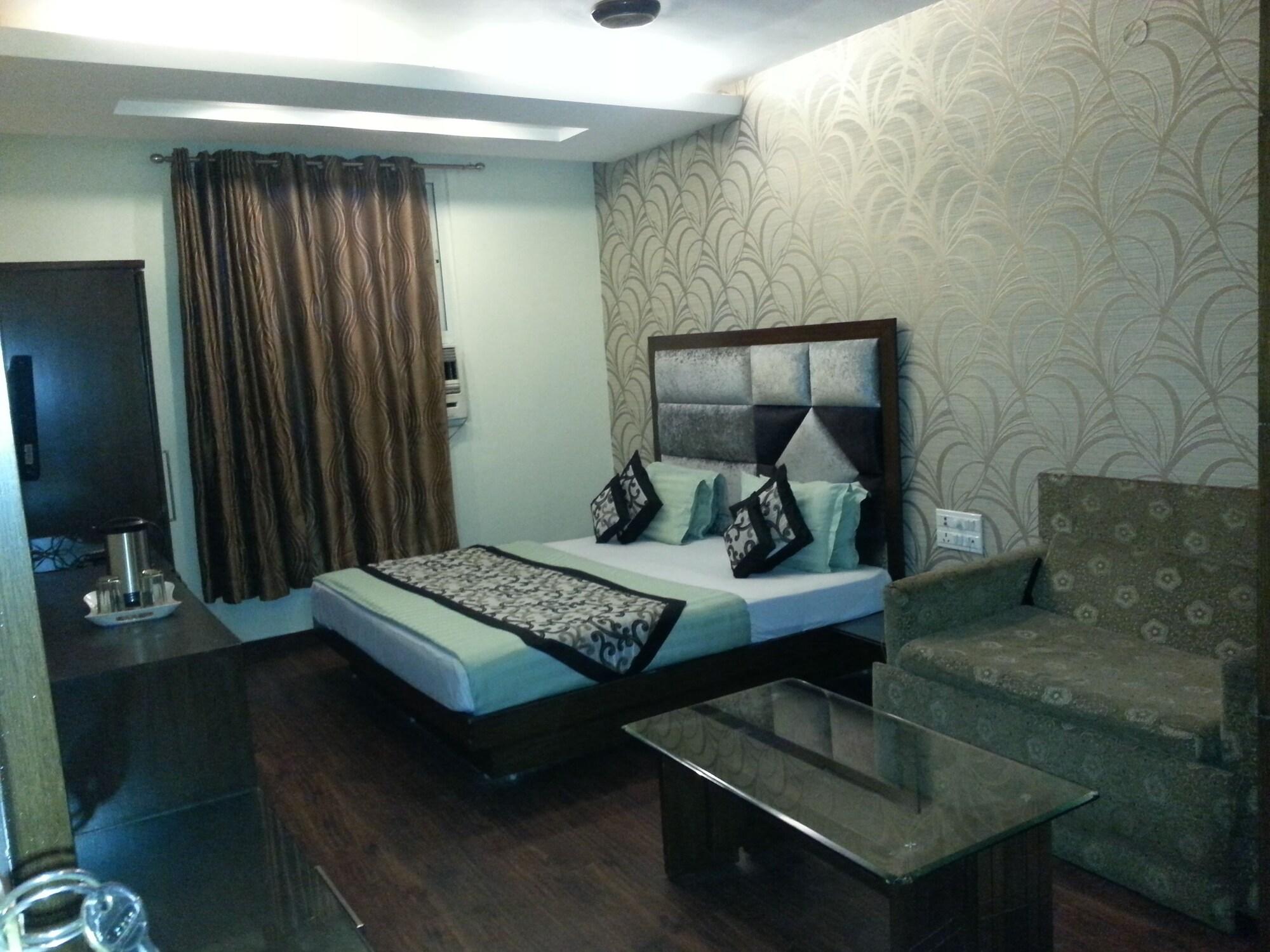 Hotel Vanson Villa - Near Connaught Place New Delhi Bagian luar foto