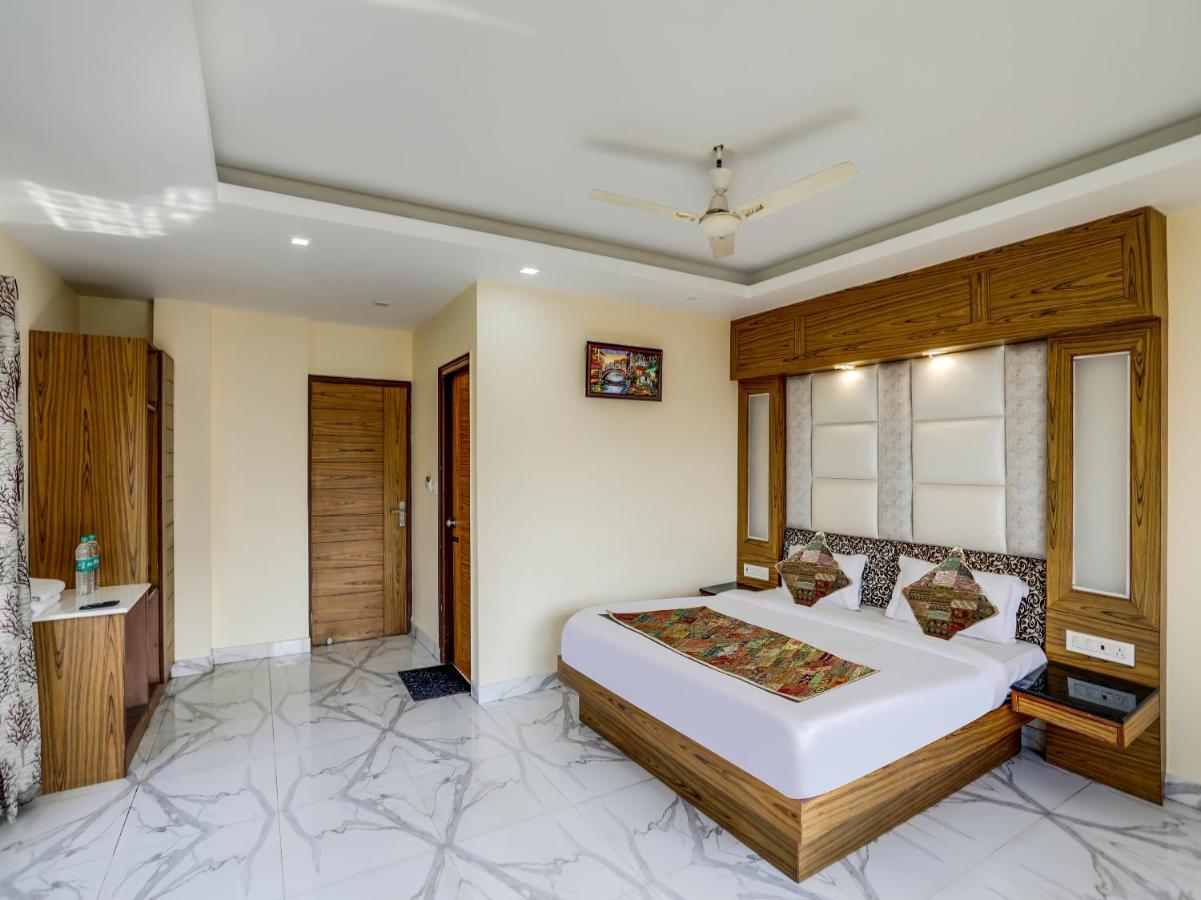 Hotel Vanson Villa - Near Connaught Place New Delhi Bagian luar foto