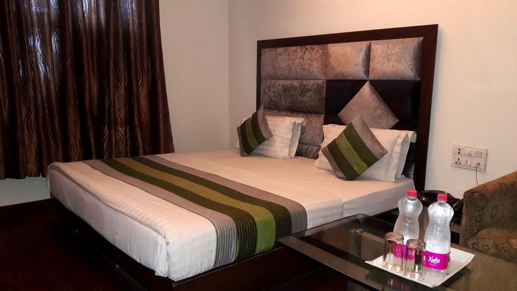 Hotel Vanson Villa - Near Connaught Place New Delhi Bagian luar foto