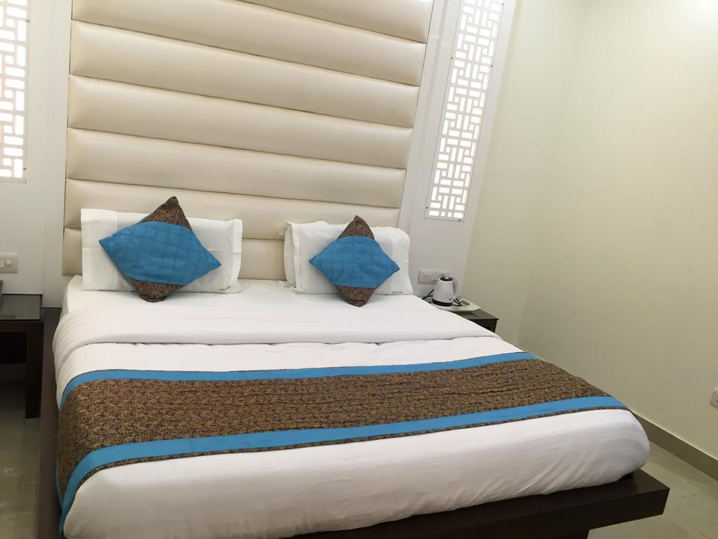 Hotel Vanson Villa - Near Connaught Place New Delhi Bagian luar foto