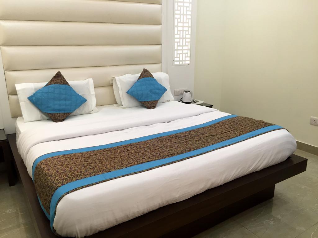 Hotel Vanson Villa - Near Connaught Place New Delhi Bagian luar foto