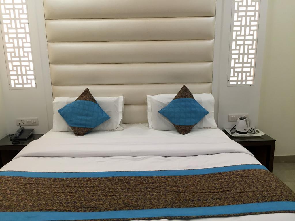 Hotel Vanson Villa - Near Connaught Place New Delhi Bagian luar foto